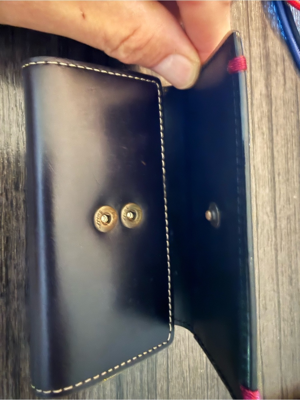 Paul Smith Men's Dark Brown Leather Key Case Solid Pattern Leather Accessory - Picture 3 of 6